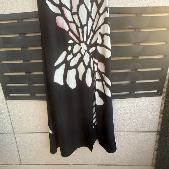 Halston Heritage Georgette Racerback Satin Maxi Dress | Black & White | Size 6 - Picture 4 of 8